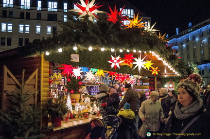 Star-shaped lights